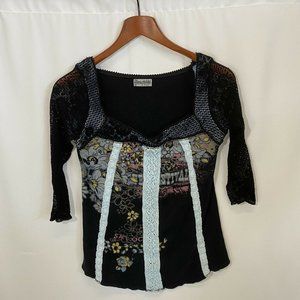 Gypsy Daisy 3/4 Lace Sleeve Votton Top Size large